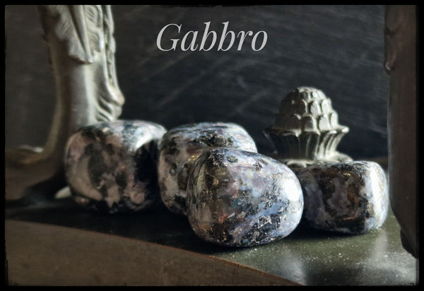 Gabbro en pierre roulée